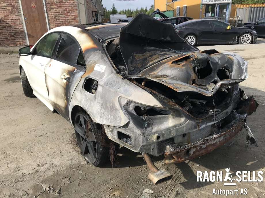 Mercedes CLA 2013-2019 (C117) (C117), Motorkode: 270910, Girkassekode: 711643