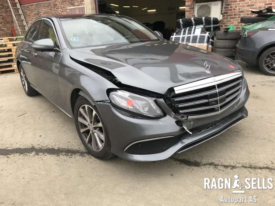 Mercedes E-Klasse 2016-2023 (W213) (W213), Motorkode: 654920, Girkassekode: 725008