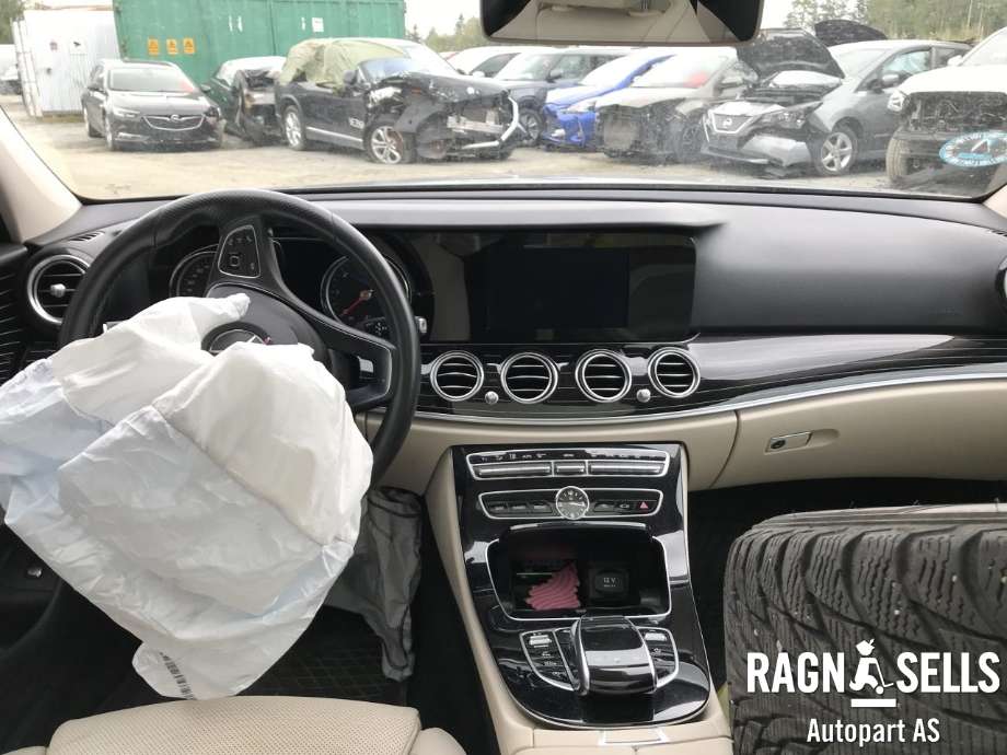 Mercedes E-Klasse 2016-2023 (W213) (W213), Motorkode: 654920, Girkassekode: 725008