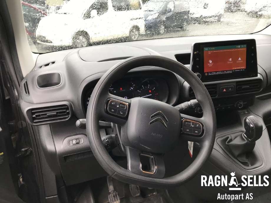 Citroën Berlingo 2019-->> (Type III) , Motorkode: YH01, Girkassekode: CP 17X73