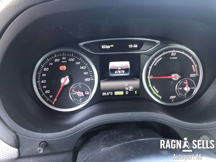 Mercedes B-Klasse 2011-2018 (W246) (W246), Motorkode: EM780.990, Girkassekode: 