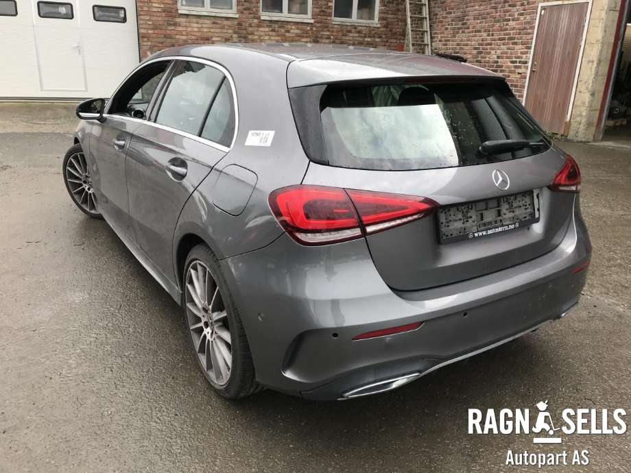 Mercedes A-Klasse 2018-->> (W177) (W177), Motorkode: 282914, Girkassekode: 700423