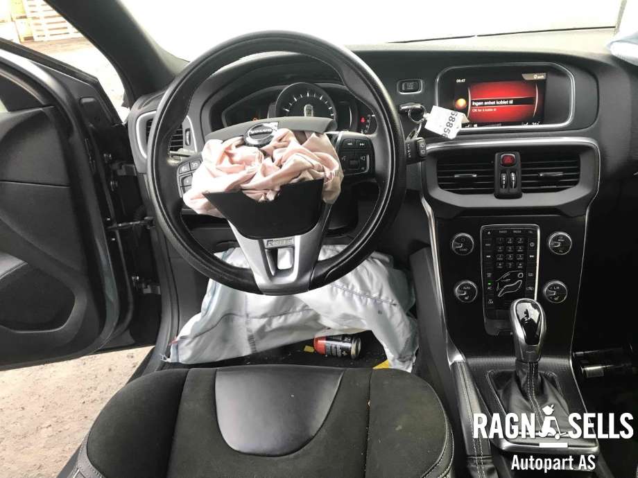 Volvo V40 2012-2019 , Motorkode: B4154T5, Girkassekode: 36010106
