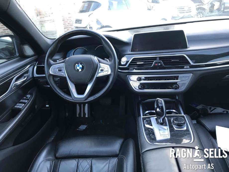 BMW 7-Serie 2015-->> (G11/G12) (G11/G12), Motorkode: B48B20B|GC1P25A, Girkassekode: GA8HP-75Z