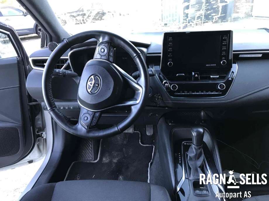 Toyota Corolla 2019-->> , Motorkode: 2ZR-FXE|1NM, Girkassekode: 