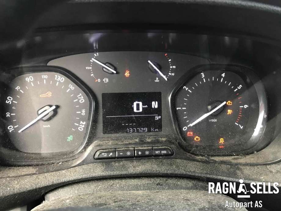 Toyota Proace 2016-->> (Type II) , Motorkode: AH01, Girkassekode: SU001A4408