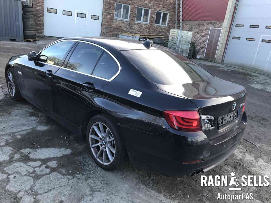 BMW 5-Serie 2010-2017 (F10/F11) (F10/F11), Motorkode: N53B30A, Girkassekode: GA8HP-45Z