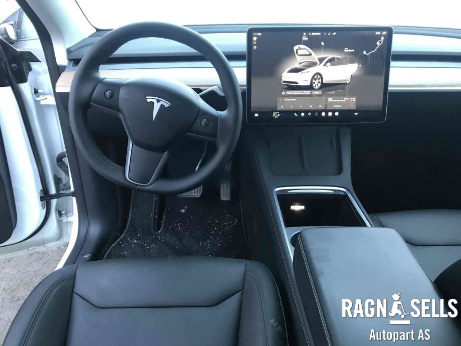 Tesla Model Y 2021-2024 (Type I) , Motorkode: 3D3|4D1, Girkassekode: 