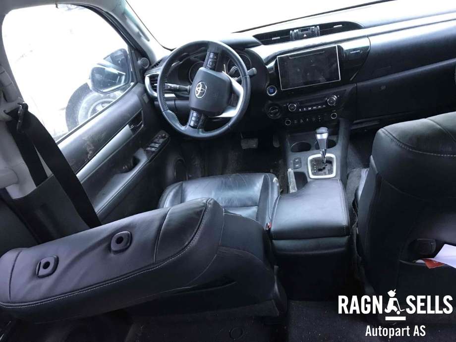 Toyota Hilux 2016-2020 , Motorkode: 2GD-FTV, Girkassekode: 3500071480