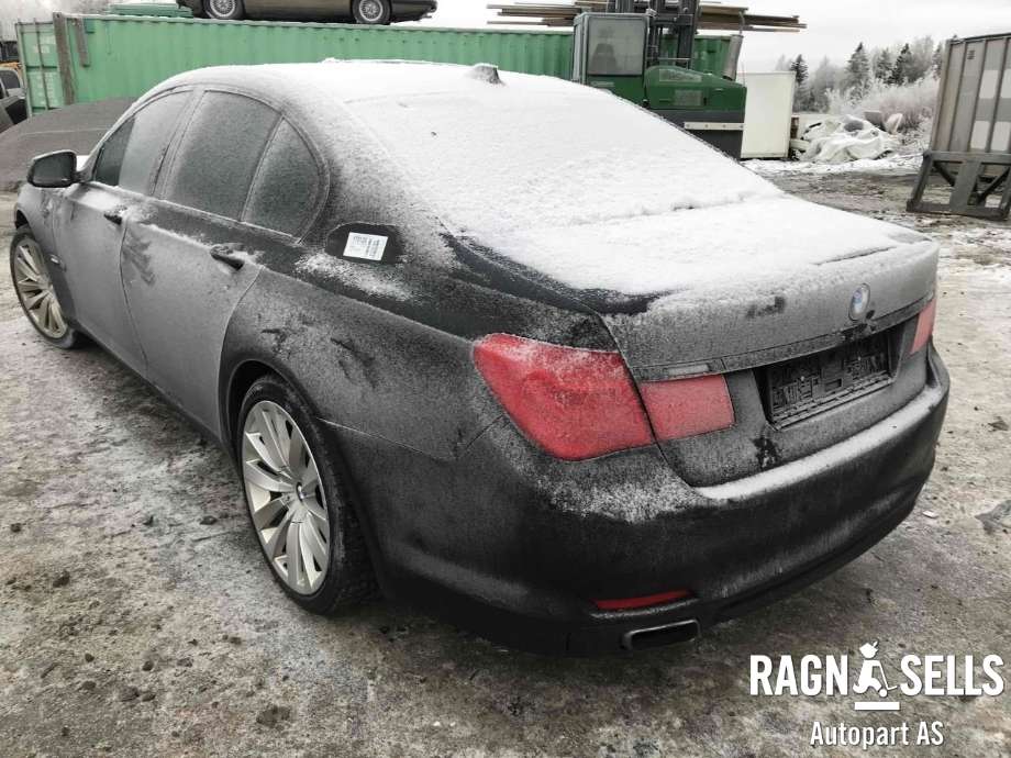 BMW 7-Serie 2009-2015 (F01/F02/F03/F04) (F01/F02/F03/F04), Motorkode: N63B44A, Girkassekode: GA6HP-26Z