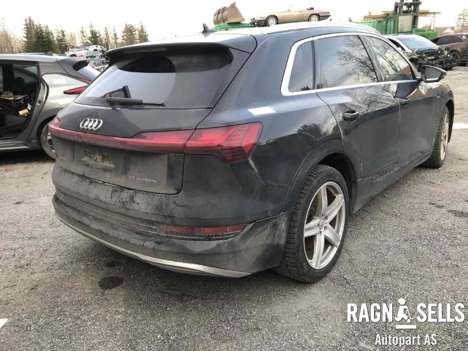 Audi e-tron 2018-->> , Motorkode: 0EF 901 091 AF, Girkassekode: 