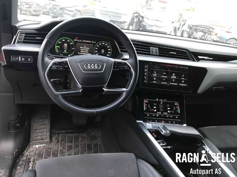 Audi e-tron 2018-->> , Motorkode: 0EF 901 091 AF, Girkassekode: 