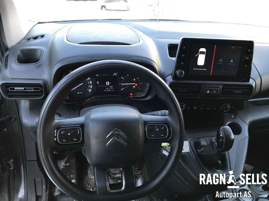 Citroën Berlingo 2019-->> (Type III) , Motorkode: YH01, Girkassekode: CP 17X73