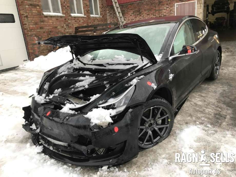 Tesla Model 3 2018-2023 (Fase 1) , Motorkode: 3D3|3D5, Girkassekode: 