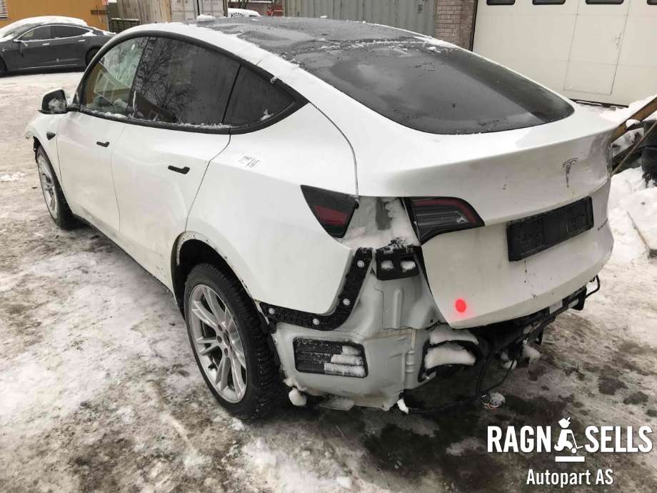 Tesla Model Y 2021-2024 (Type I) , Motorkode: 3D3|3D7, Girkassekode: 