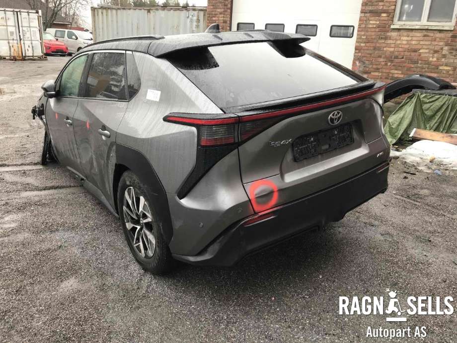Toyota bZ4X 2022-->> , Motorkode: 1YM, Girkassekode: