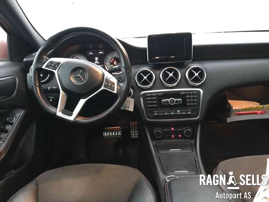 Mercedes A-Klasse 2012-2018 (W176) (W176), Motorkode: 651901, Girkassekode: 724003
