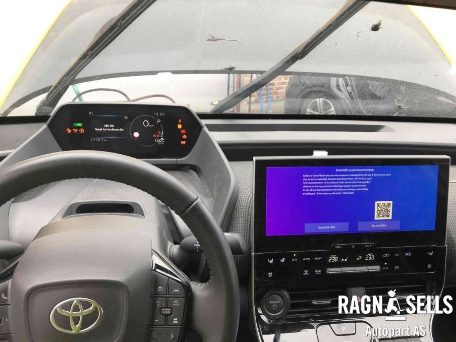 Toyota bZ4X 2022-->> , Motorkode: 1XM, Girkassekode: 