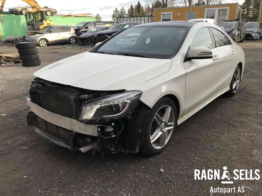 Mercedes CLA 2013-2019 (C117) (C117), Motorkode: 270910, Girkassekode: 711643