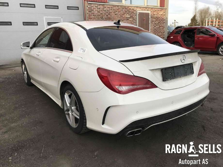 Mercedes CLA 2013-2019 (C117) (C117), Motorkode: 270910, Girkassekode: 711643