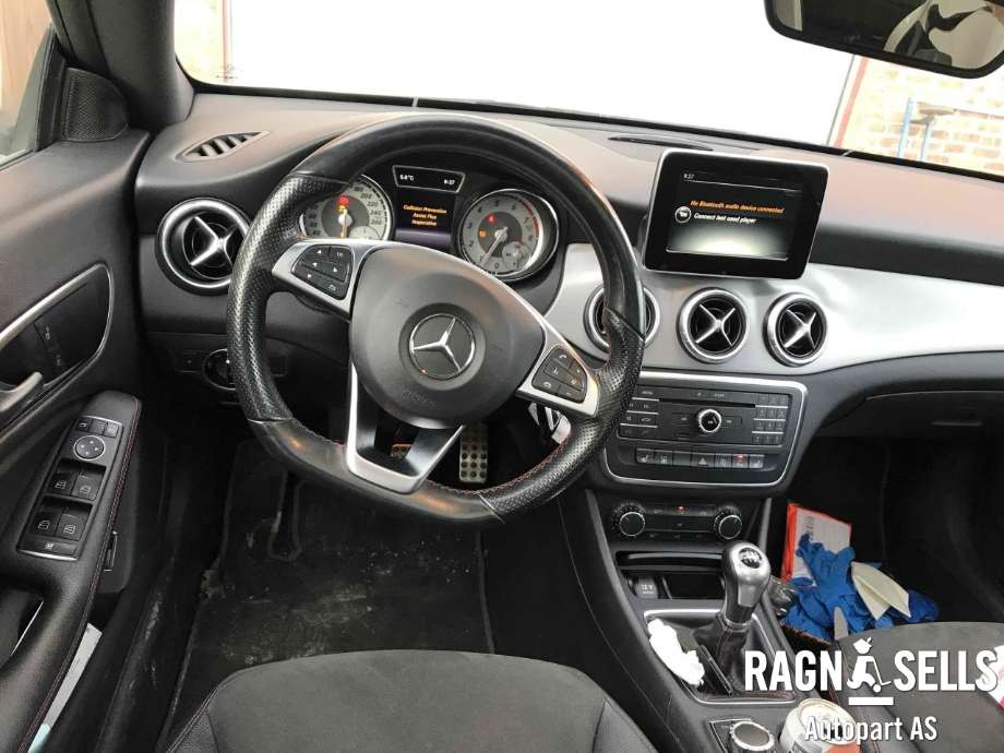 Mercedes CLA 2013-2019 (C117) (C117), Motorkode: 270910, Girkassekode: 711643