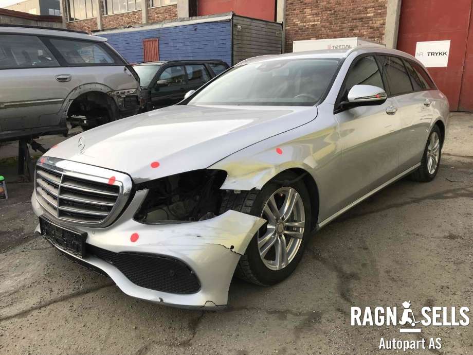 Mercedes E-Klasse 2016-2023 (W213) (W213), Motorkode: 654920, Girkassekode: 725008