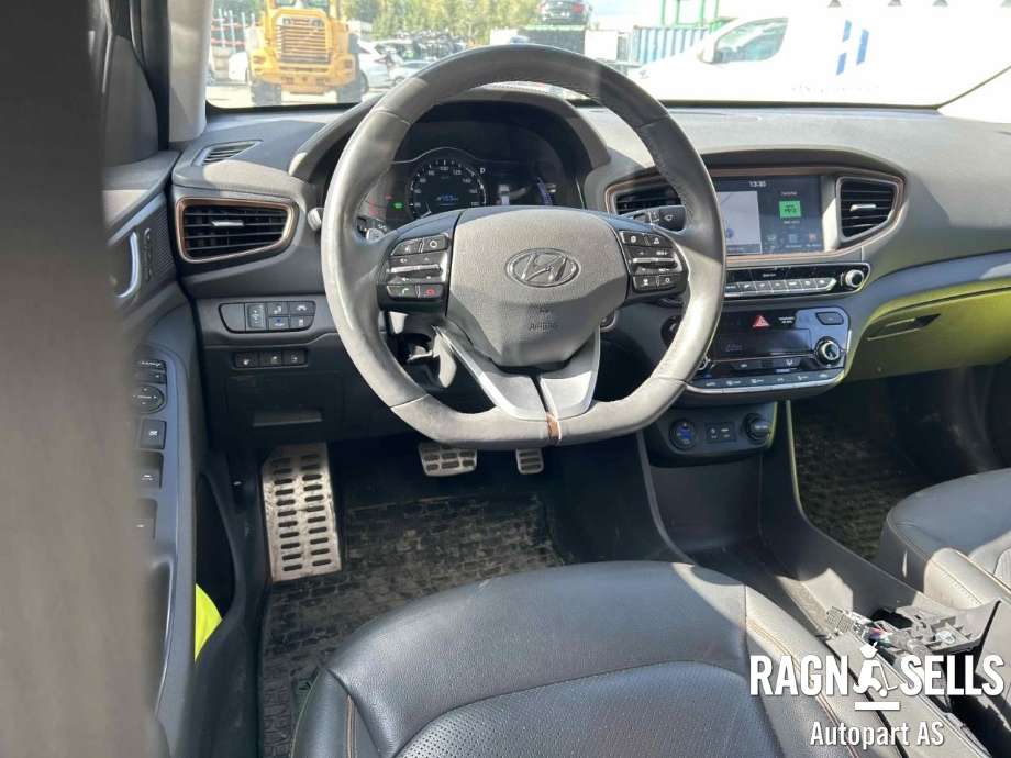 Hyundai Ioniq Electric 2016-2019 (Fase 1) , Motorkode: EM09, Girkassekode: 44500 18AA0