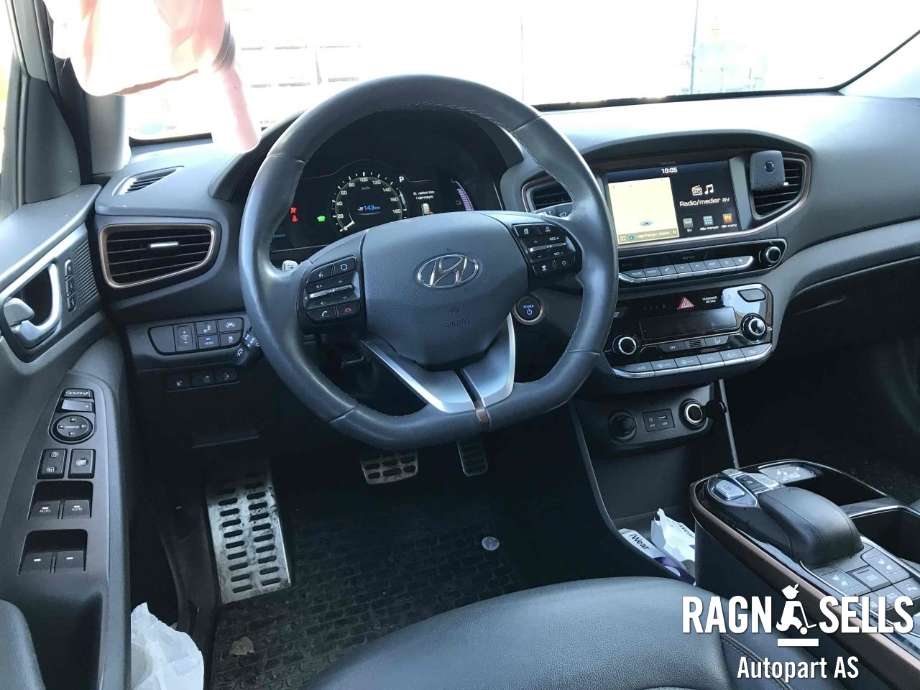 Hyundai Ioniq Electric 2016-2019 (Fase 1) , Motorkode: EM09, Girkassekode: 