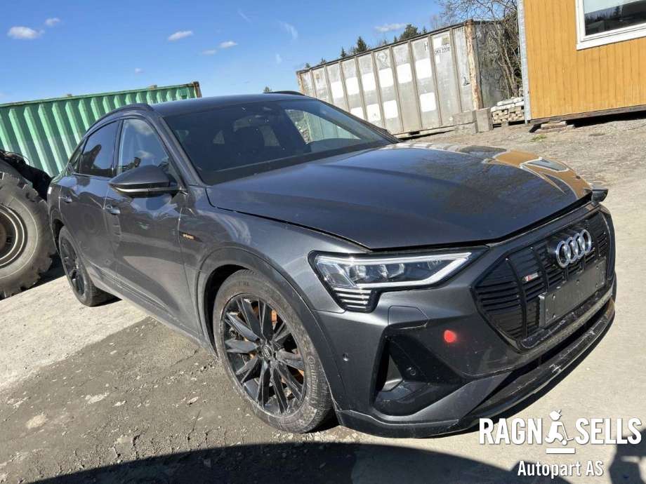 Audi e-tron 2018-->> , Motorkode: EAS|EAW, Girkassekode: