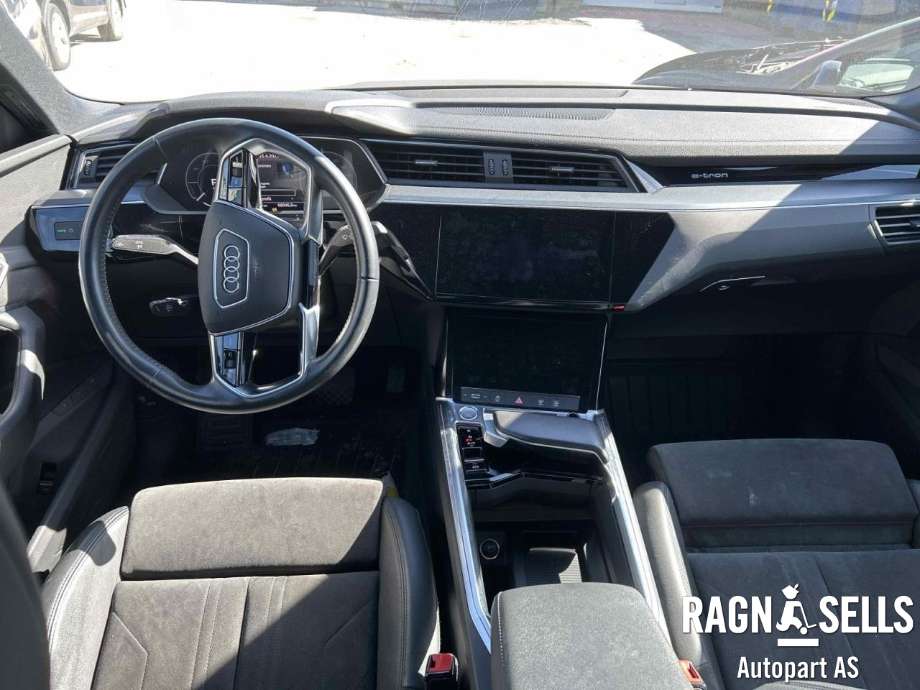 Audi e-tron 2018-->> , Motorkode: EAS|EAW, Girkassekode: