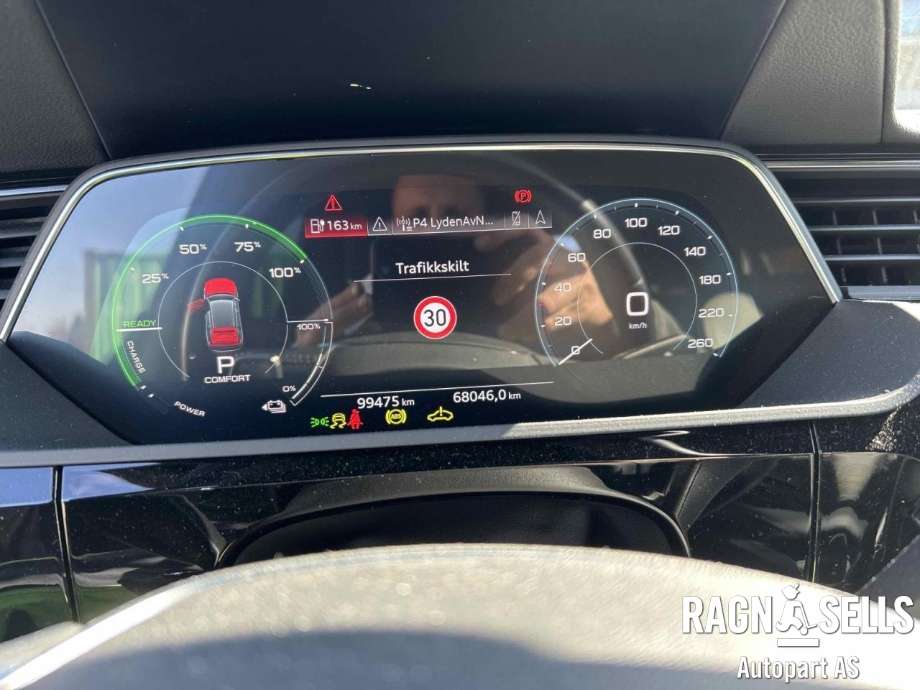 Audi e-tron 2018-->> , Motorkode: EAS|EAW, Girkassekode:
