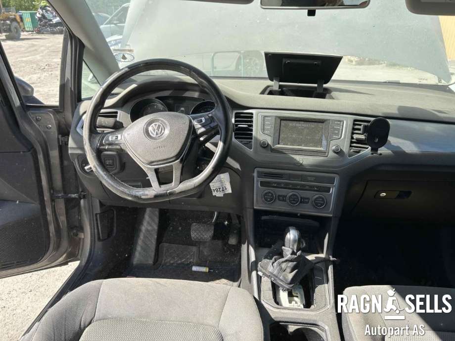 VW Golf Sportsvan 2014-2018 , Motorkode: CYVB, Girkassekode: QRL
