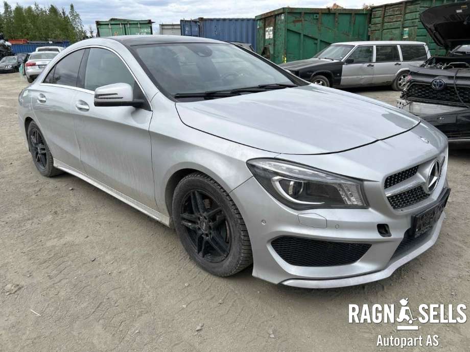 Mercedes CLA 2013-2019 (C117) (C117), Motorkode: 270910, Girkassekode: 724002