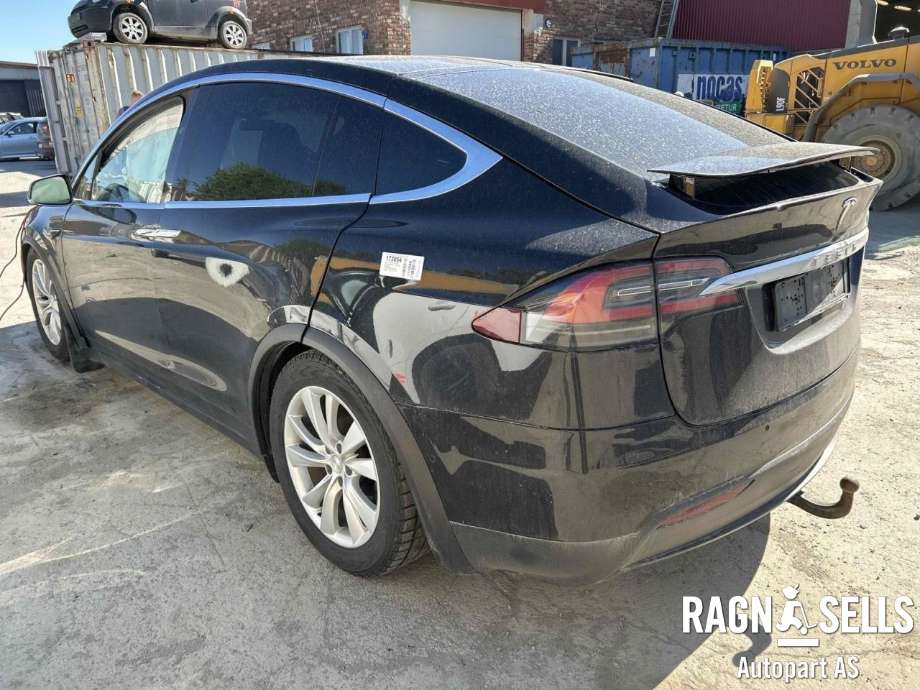 Tesla Model X 2016-->> , Motorkode: L2S|L2S, Girkassekode: