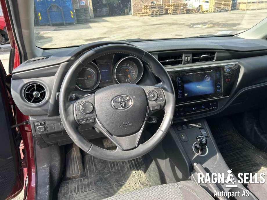 Toyota Auris 2015-2019 (Type II, Fase 2) , Motorkode: 2ZR-FXE, Girkassekode: 3090047084