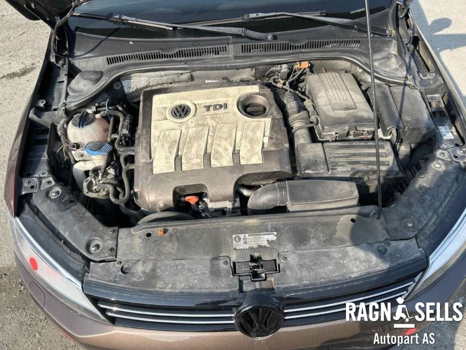 VW Jetta 2011-->> , Motorkode: CAYC, Girkassekode: MLE|MPL