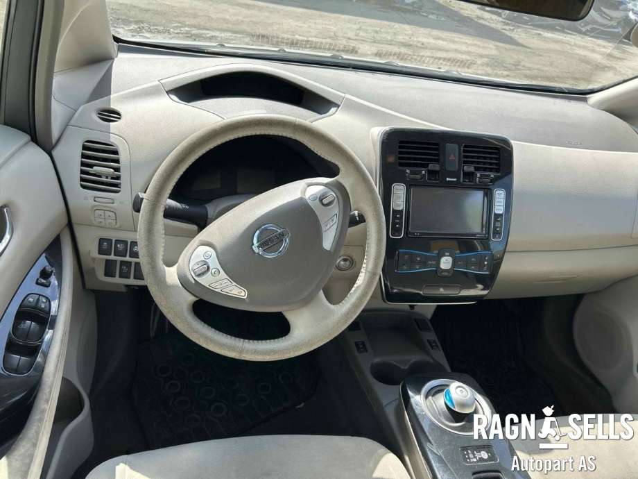 Nissan Leaf 2011-2017 (Type I) , Motorkode: EM61, Girkassekode: 320103NA0B