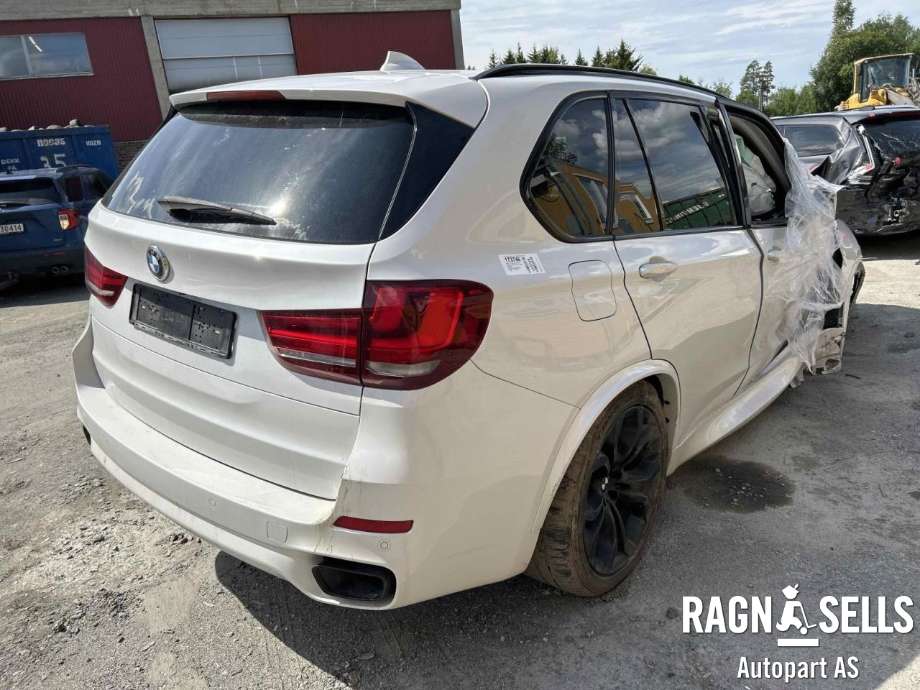 BMW X5 2013-2018 (F15) (F15), Motorkode: N57D30A, Girkassekode: GA8HP-70Z