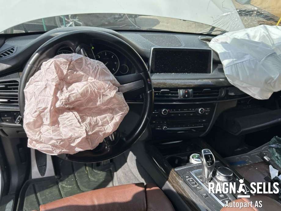BMW X5 2013-2018 (F15) (F15), Motorkode: N57D30A, Girkassekode: GA8HP-70Z