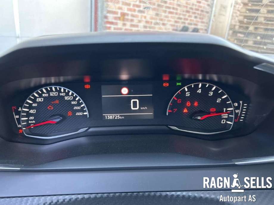 Peugeot 2008 2019-->> (Type II) , Motorkode: YH01, Girkassekode: CP 17X71