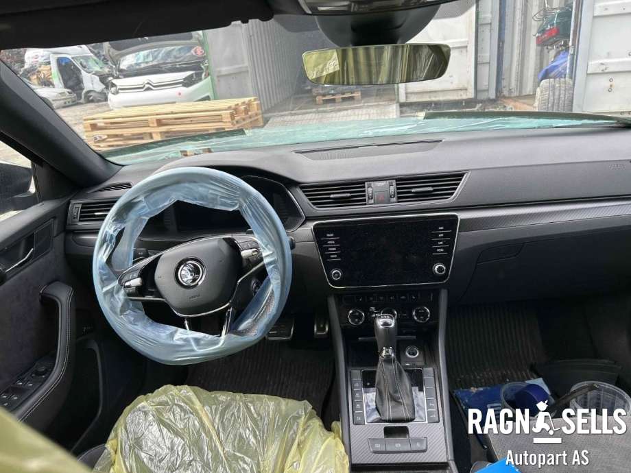 Škoda Superb 2015-->> (Type III) , Motorkode: DGE|EAJA, Girkassekode: TRS