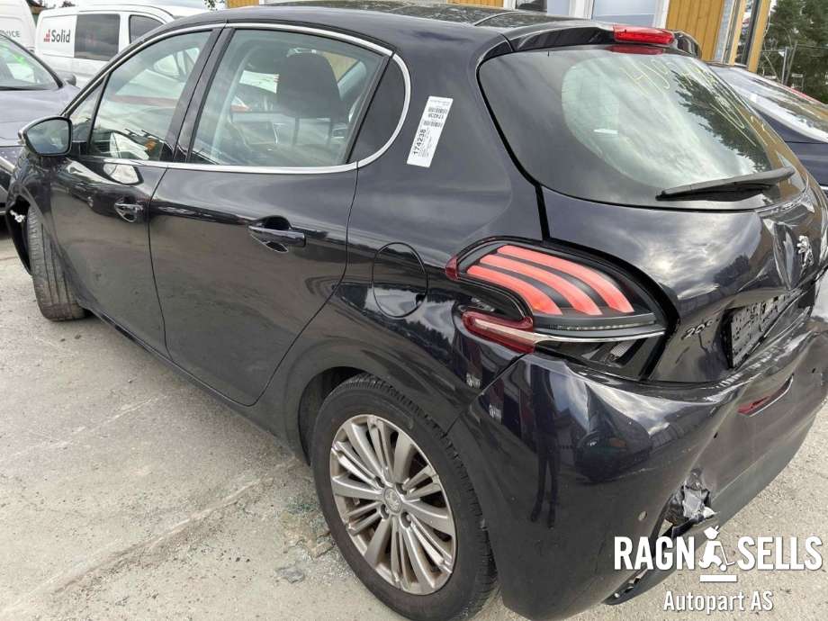 Peugeot 208 2012-2019 (Type I) , Motorkode: HN01, Girkassekode: CP 15X61
