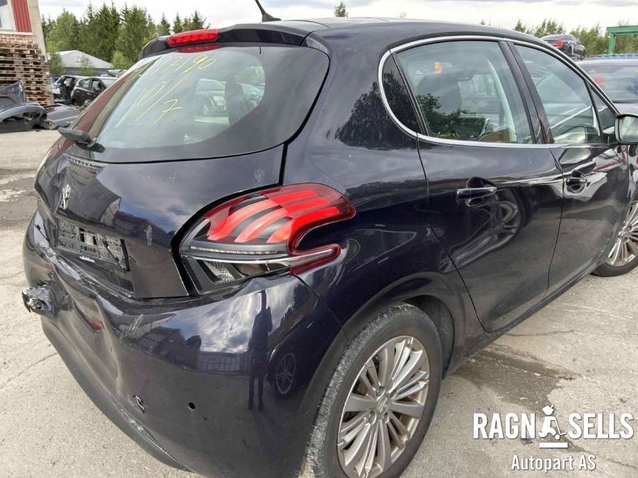 Peugeot 208 2012-2019 (Type I) , Motorkode: HN01, Girkassekode: CP 15X61