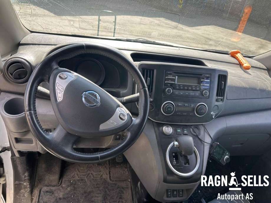 Nissan E-NV200 2014-->> , Motorkode: EM57, Girkassekode: 320104FA0B
