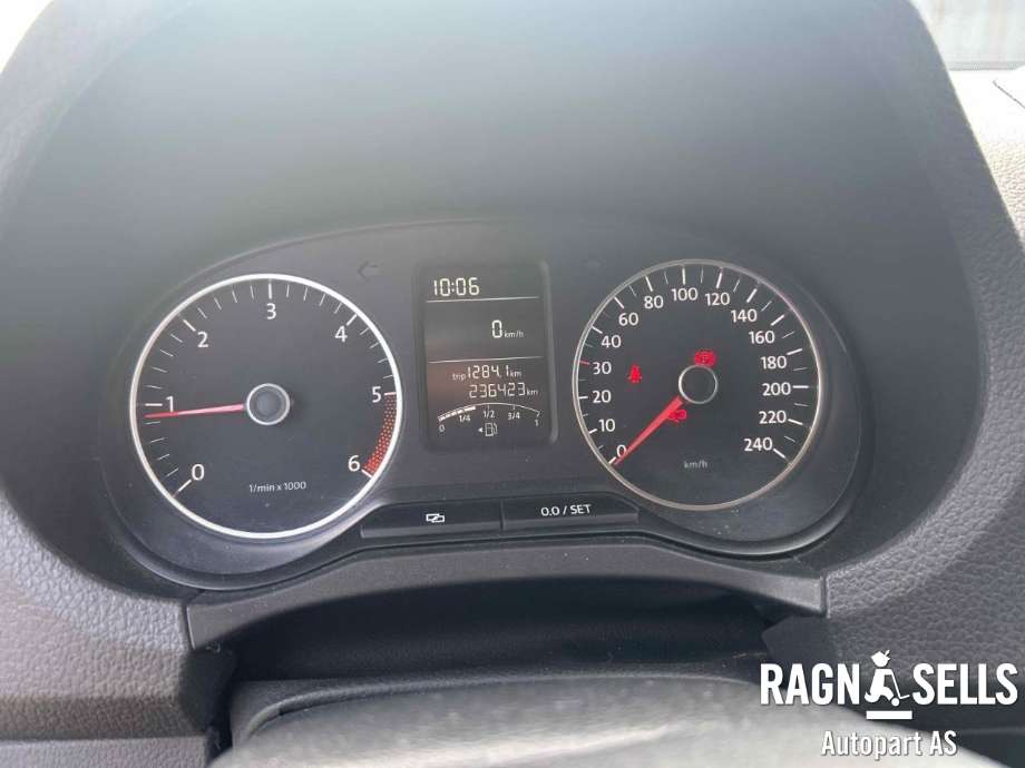 VW Amarok 2010-2016 (Type I, Fase 1) , Motorkode: CDC, Girkassekode: NFF