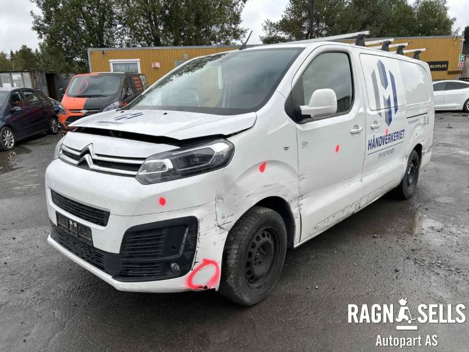 Citroën Jumpy 2016-->> (Type III) , Motorkode: AH01, Girkassekode: CP 15X67