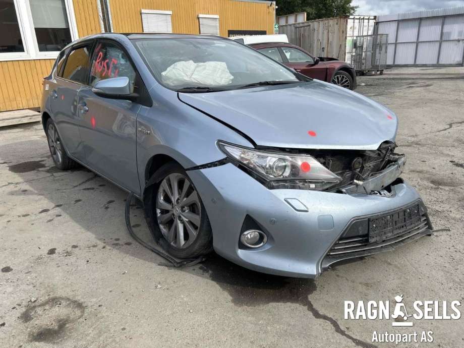 Toyota Auris 2013-2015 (Type II, Fase 1) , Motorkode: 2ZR-FXE, Girkassekode: 3090047063