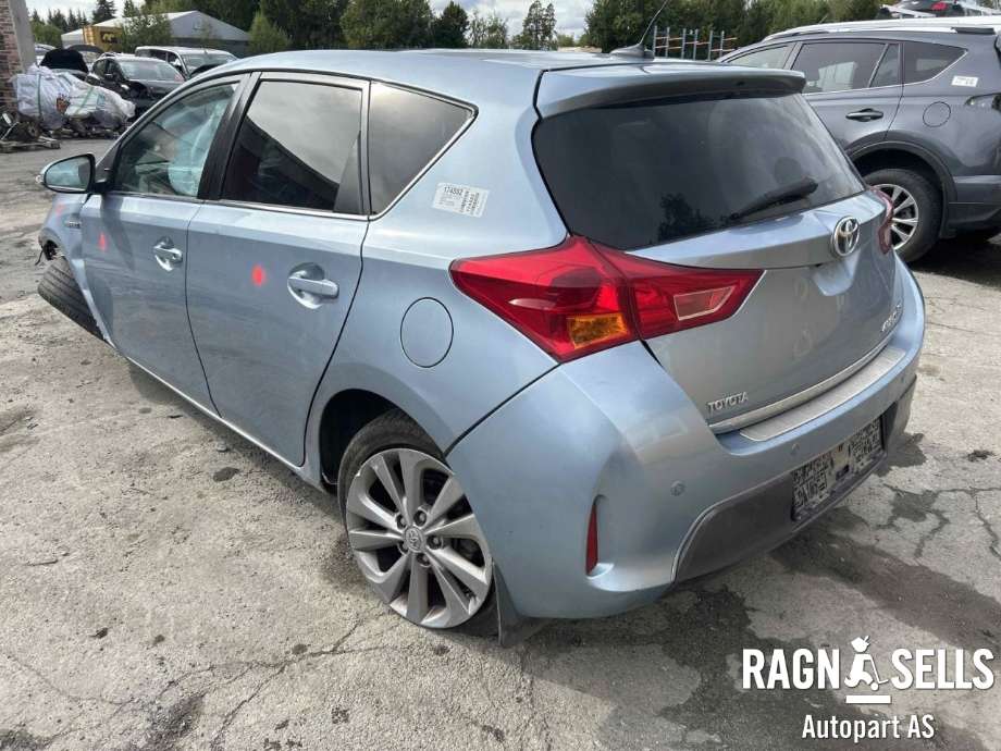 Toyota Auris 2013-2015 (Type II, Fase 1) , Motorkode: 2ZR-FXE, Girkassekode: 3090047063