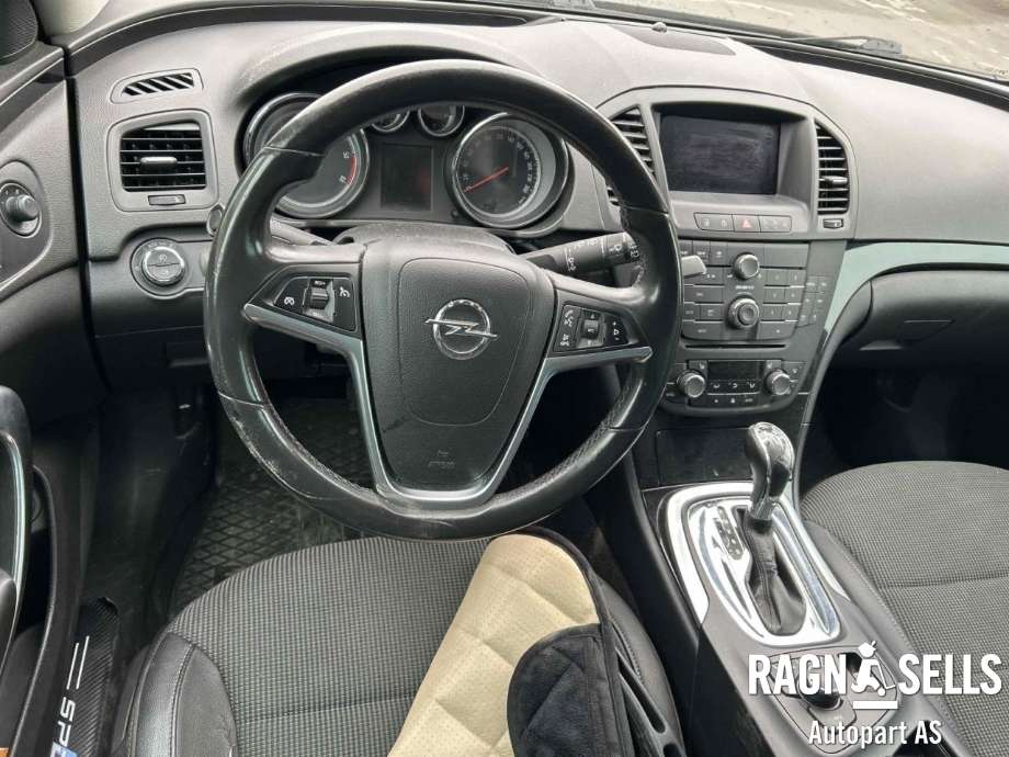 Opel Insignia A 2009-2014 , Motorkode: A20DTH, Girkassekode: MDK