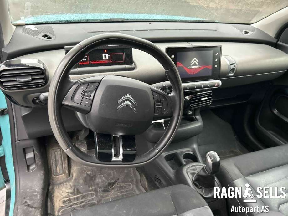 Citroën C4, Cactus 2014-2017 (Fase 1) , Motorkode: HN01, Girkassekode: CP 19X77
